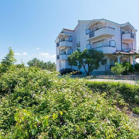 Apartments Feel Good Sukošan Eksteriør bilde