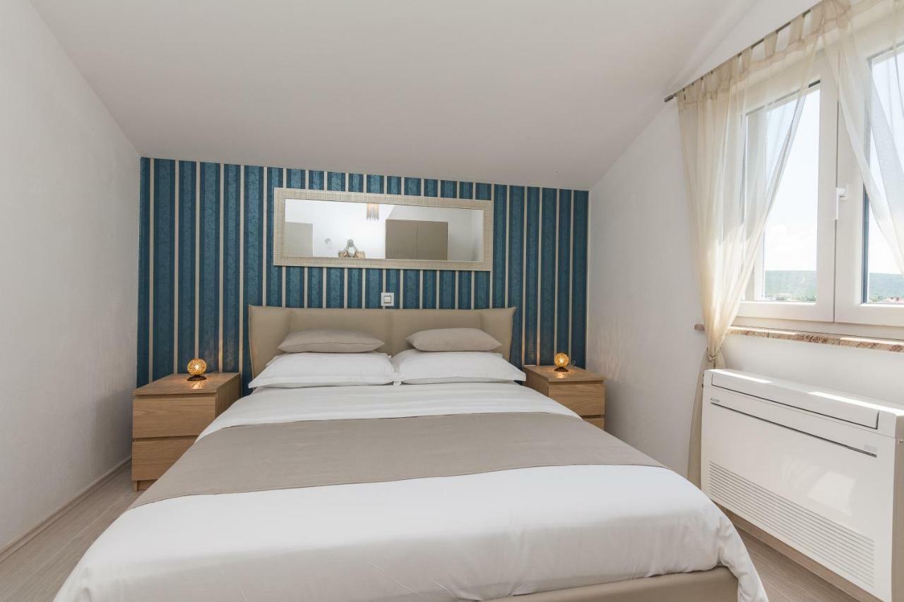 Apartments Feel Good Sukošan Eksteriør bilde
