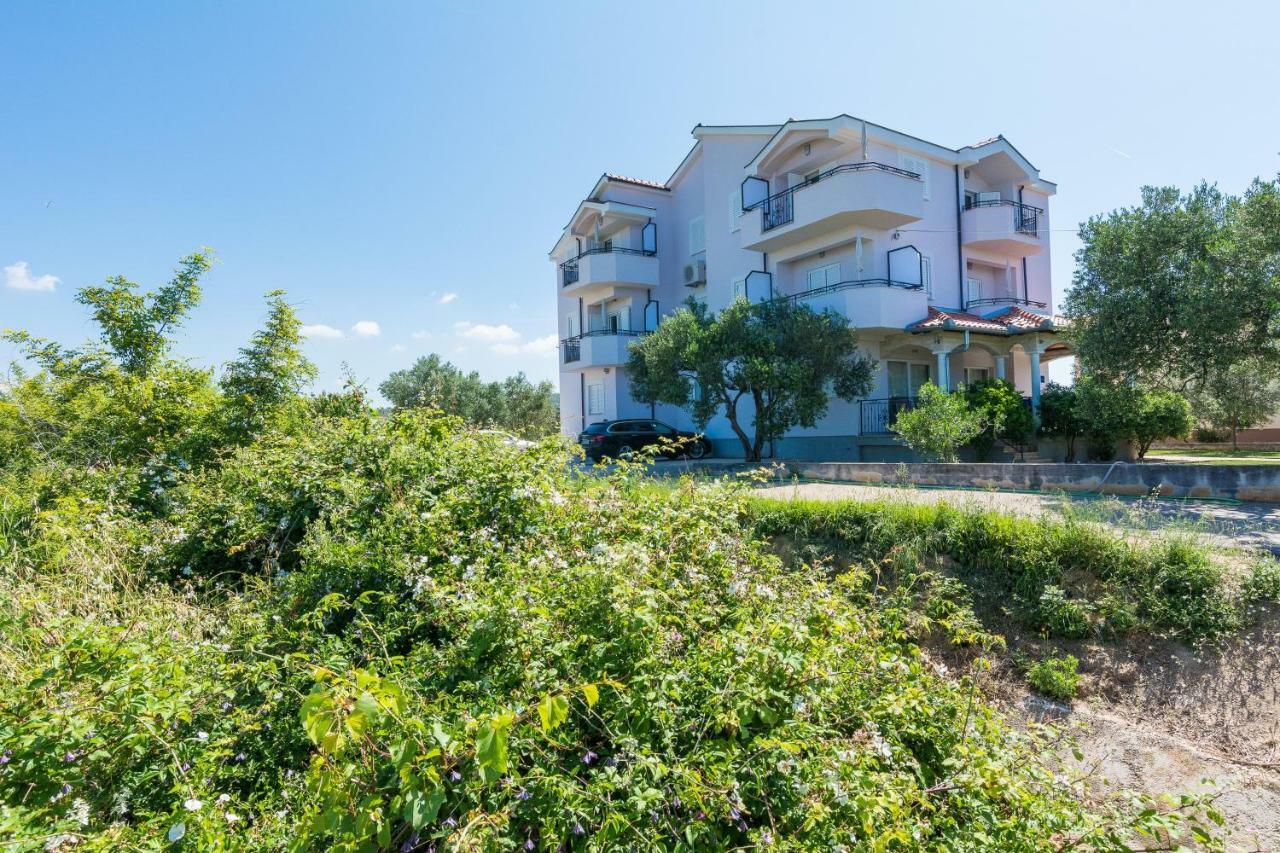 Apartments Feel Good Sukošan Eksteriør bilde