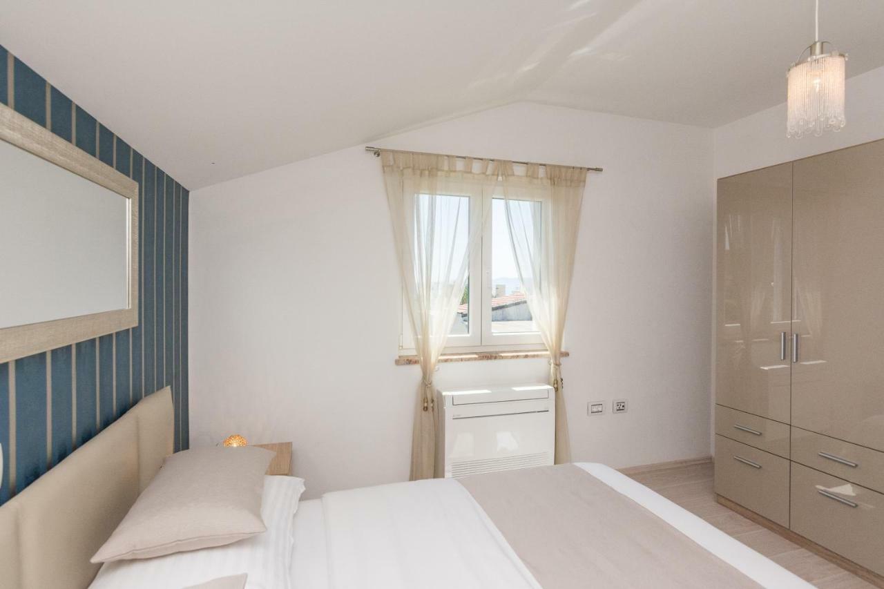 Apartments Feel Good Sukošan Eksteriør bilde